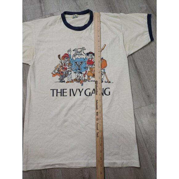 RARE Vintage 80s Champion Ivy Gang T Shirt Mens Medium Harvard Princeton Cornell - Picture 15 of 15